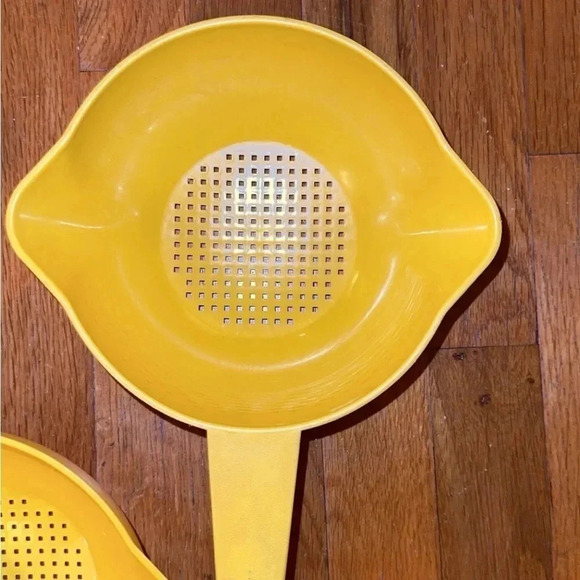 VTG BUNDLE Tupperware Harvest Gold Yellow Colanders/Strainers 3pc Retro - Picture 6 of 6